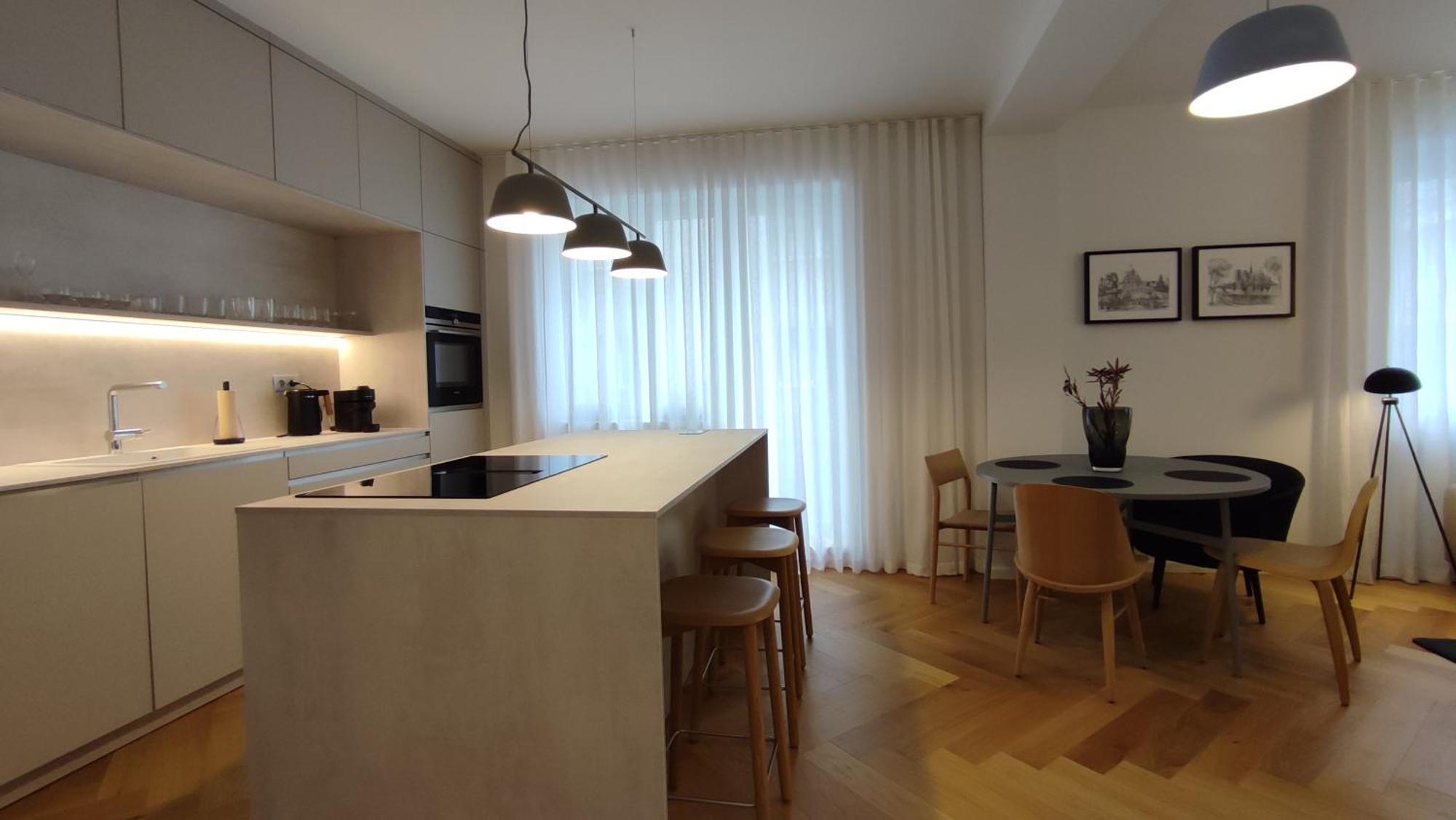 Bratislava Oldtown Apartment 130M2 ,60M2 Terrace And 2 Bathrooms Exterior foto